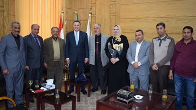 رئيس جامعة بنها يستقبل وكيل وزارة المالية بالقليوبية