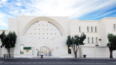 بمرتبات وبدلات تصل إلي 14 ألف ريال| السعودية تعلن عن وظائف جديدة للمعلمين والمعلمات.. ننشر نص الإعلان