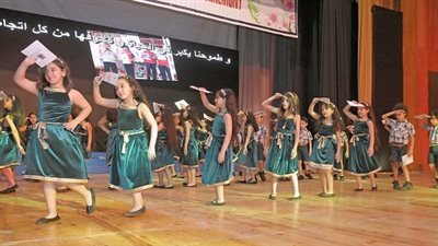 أوبريت بـ 4 لغات أبطاله طلاب مدارس 