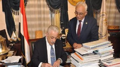 عاجل| وزير التربية والتعليم يعتمد نتيجة الثانوية العامة لطلاب البعثة المصرية بالسودان 