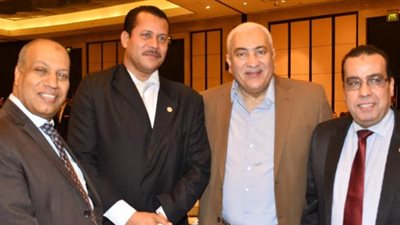 رئيس الجامعة يلبي دعوة أمين عام المجلس العربي لحماية الحياة البرية في الإفطار الرمضاني 