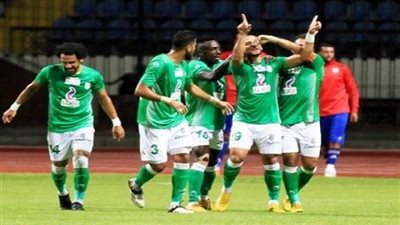 الاتحاد يفوز بثلاثية على سموحة ويضمن البقاء في الدوري 