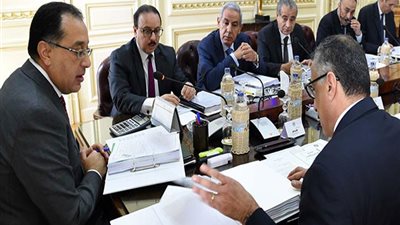 مجلس الوزراء: تخريج دفعات استثنائية وزيادة أعداد الطلاب المقبولين بكليات الطب