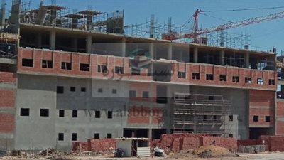 خالد شاهين: جار تنفيذ مستشفى مدينة العاشر من رمضان بنسبة إنجاز 30%