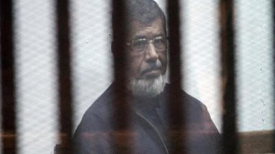 تعرف علي أول طلب لأسرة مرسي بعد وفاته