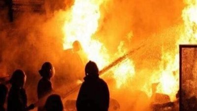 عاجل |اندلاع حريق داخل مدرسة ثانوية بالدقهلية بسبب سقوط سلك من عمود الانارة