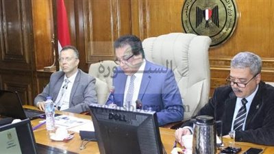 وزير التعليم العالي والبحث العلمى يرأس اجتماع صندوق العلوم والتنمية التكنولوجية