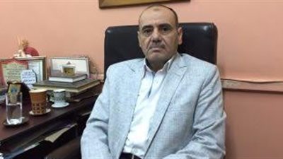 نقل مراقب لجنة المراغة الثانوية للمستشفى لاصابته بنزيف مفاجىء 