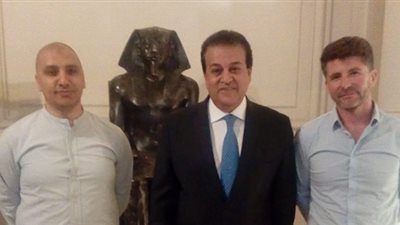 وزير التعليم العالي يعلن الشركة الفائزة بتصميم الرسومات الهندسية لمشروع (بيت مصر ) بالمدينة الدولية الجامعية بباريس