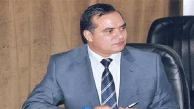 700 جنيه مكافأة للعاملين بجامعة سوهاج 