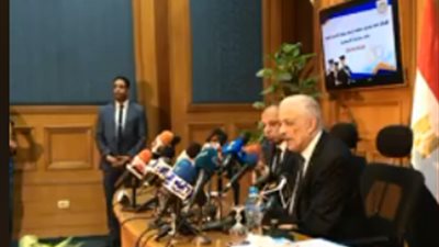 خالد عبد الحكم: 