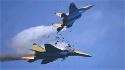 خلال تدريب عسكرى.. تصادم طائرتين قطريتين بسماء الدوحة