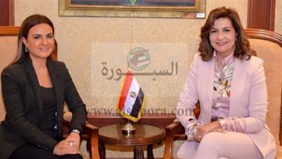 وزيرة الهجرة تبحث مع وزيرتي الاستثمار والتخطيط  الاستعدادات الجارية لمؤتمر 