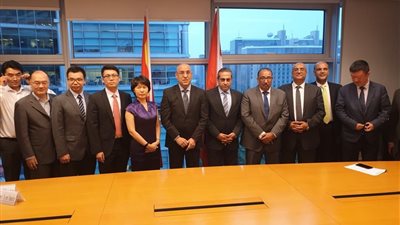 وزير الإسكان: توقيع اتفاقية مع 8 بنوك صينية للحصول على الشريحة الثانية من تمويل تنفيذ منطقة الأعمال المركزية بالعاصمة الإدارية الجديدة