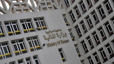 عاجل| أول تعليق لوزارة المالية بشأن آلية صرف  المتأخرات الخاصة بمرتبات العاملين بالدولة 