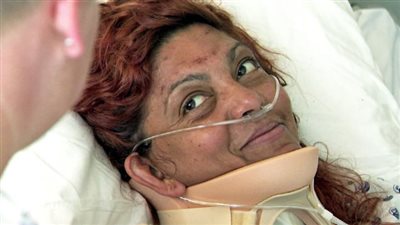 تنجو من الموت بأعجوبة بعد أن ظلت 6 أيام حبيسة سيارتها