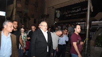 رئيس جامعة القاهرة: نستخدم التبرعات فى إعادة تأهيل معهد الأورام وزيادة قدرته الاستيعابية 30 %
