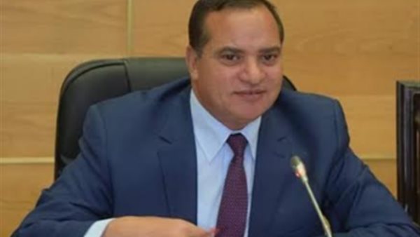 أ-د - ااحمد عزيز