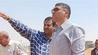 رئيس جهاز مدينة القاهرة الجديدة يتابع أعمال تطوير الطرق والمرافق بمنطقة الامتداد.. وإزالة التعديات والإشغالات بالمدينة
