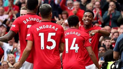 مانشستر يونايتد يفتتح الموسم برباعية فى مرمى تشيلسى.. فيديو