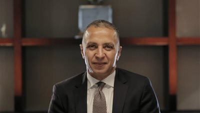 أحمد السويدي: جامعات المعرفة الدولية تسهم في تطوير منظومة التعليم العالي