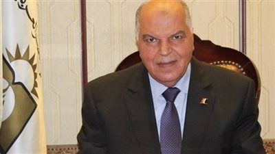 نقيب المعلمين: النقابة استطاعت صرف 2 مليار جنيه معاشات المعلمين  