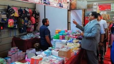 مدير أمن سوهاج يتفقد معارض 