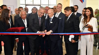 جزار: حجم الاستثمار الضخم الذى تنفقه الدولة فى مشروعات التنمية العمرانية يعود بالنفع على الشركات العاملة  