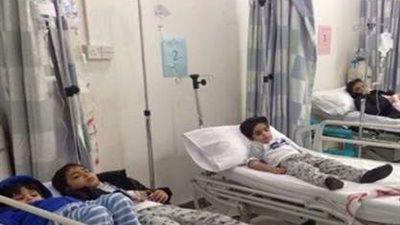 اصابة 6 أطفال من أسرة واحدة بالتسمم 