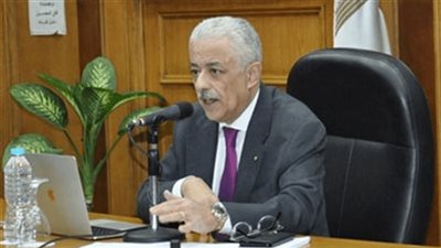 عاجل| تفاصيل البلاغ الذي يتهم وزير التربية والتعليم بخداع المواطنين أمام النائب العام..  ونص المادة التي تنص علي حبس طارق شوقي في حال ثبوت التهمة.. 