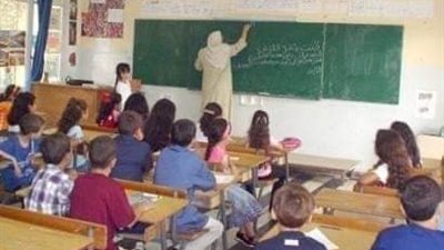 ببيت شعر.. معلمة تحول طالب من 