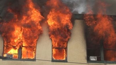 هام | مصرع 30 تلميذا بعد اندلاع حريق في مدرستهم 