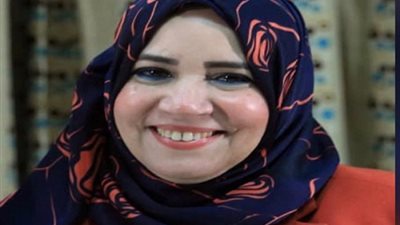 د. عزة عبدالعزيز : المواطن يفتقد التحقق من دقة المعلومات على مواقع التواصل الاجتماعى