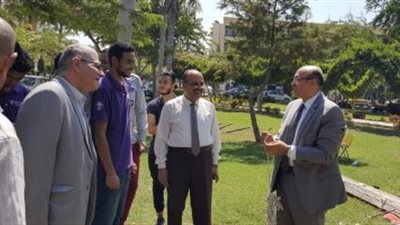  نائب رئيس جامعة المنصورة يتفقد التجهيزات النهائية للعام الدراسى الجديد