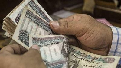 عاجل| محافظ الجيزة يعلن عن صرف شهر مكافأة لهؤلاء المعلمين 