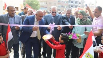 محافظ الجيزة يفتتح مدرسة أمهات المؤمنين للتعليم الأساسى بالهرم
