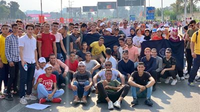 طلاب جامعة القناة يشاركون فى ميسرة 