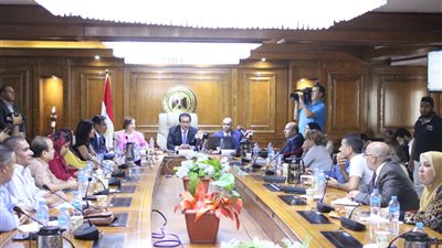 وزير التعليم العالى يعقد مؤتمراً صحفياً للإعلان عن تطوير العمل بالإدارة المركزية للبعثات وإطلاق الإعلان الموحد لجميع البرامج الدراسية التى تقدمها البعثات