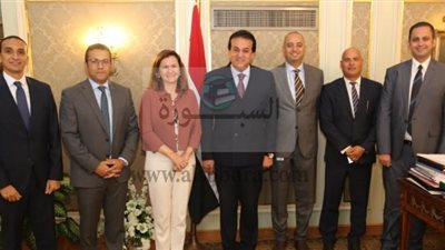 خالد عبدالغفار يستقبل وفد شركة سيسكو العالمية