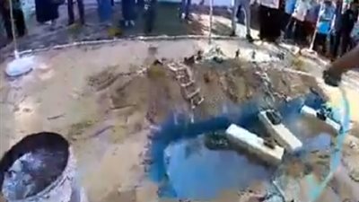 تعرف على المعلم صاحب الفيديو الذى اثار ضجة كبيرة فى احتفالات مصر بنصر اكتوبر