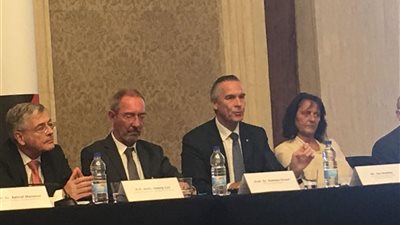 رئيس الغرفة التجارية الالمانية : ما يحدث حاليا فى العاصمة الادارية الجديدة والألمانية الدولية يستحق التقدير 