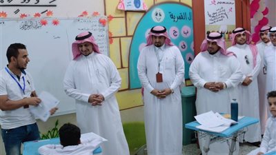 طلاب جازان وطالباتها يتسابقون احتفاءً بالمعلمين والمعلمات بالسعودية