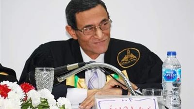 ألسن عين شمس تشيد بجهود أبنائها في صناعة فيلم 