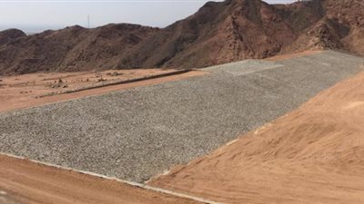 وزير الإسكان: إنشاء سد وبحيرة صناعية لحماية منطقة وادي البيضا بمحافظة جنوب سيناء من أخطار السيول​