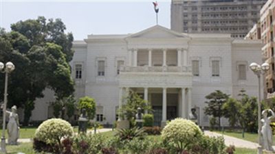 أهم القرارات التعليمية| التعليم تعلن عن حوافز كبيرة للمعلمين بداية من 26 أكتوبر الجاري.. زيادة الحصص للمعلمين مقابل 15 جنيها للحصة و200 جنيه للمنتدب خارج إدارته.. رئيس الوزراء يتعهد برفع المرتبات أمام