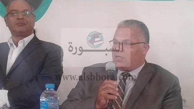 أمن التعليم يناقش تأمين المنشأت ويشيد بإنقاذ طالبات الاختناق في الإسماعيلية ..صور