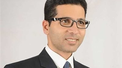 بيان عاجل من البرلمان بشأن إلغاء رسوم مسابقة 120 الف معلم.. مستند 