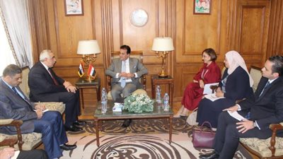 وزير التعليم العالى يستقبل سفير العراق بالقاهرة 