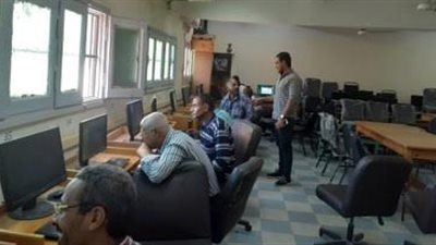 برامج جديدة لتدريب موجهي المرحلة الابتدائية بالمنطقة الأزهرية بالأقصر