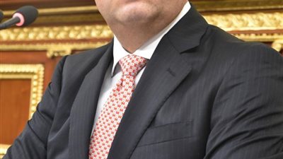   وزير الإسكان يستعرض المخطط التنموى للأراضى المحيطة بمحور المحمودية بمحافظة الإسكندرية والاستخدامات المقترحة لتلك الأراضى